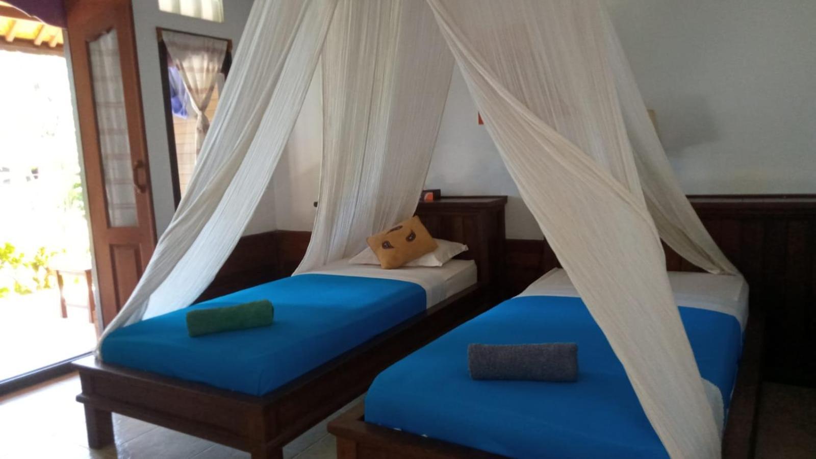 The Beach Bungalows & Turtle Sanctuary Pemuteran  Bagian luar foto