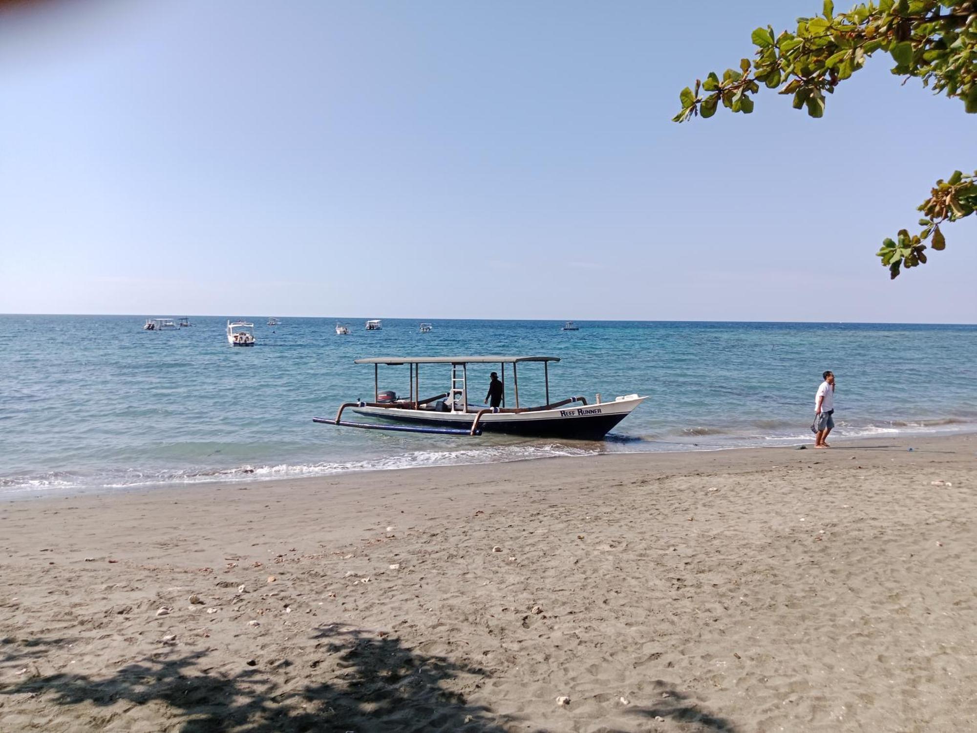 The Beach Bungalows & Turtle Sanctuary Pemuteran  Bagian luar foto
