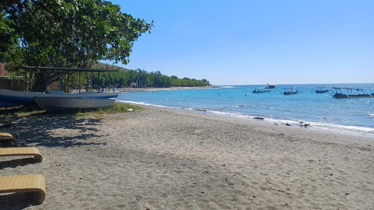 The Beach Bungalows & Turtle Sanctuary Pemuteran  Bagian luar foto